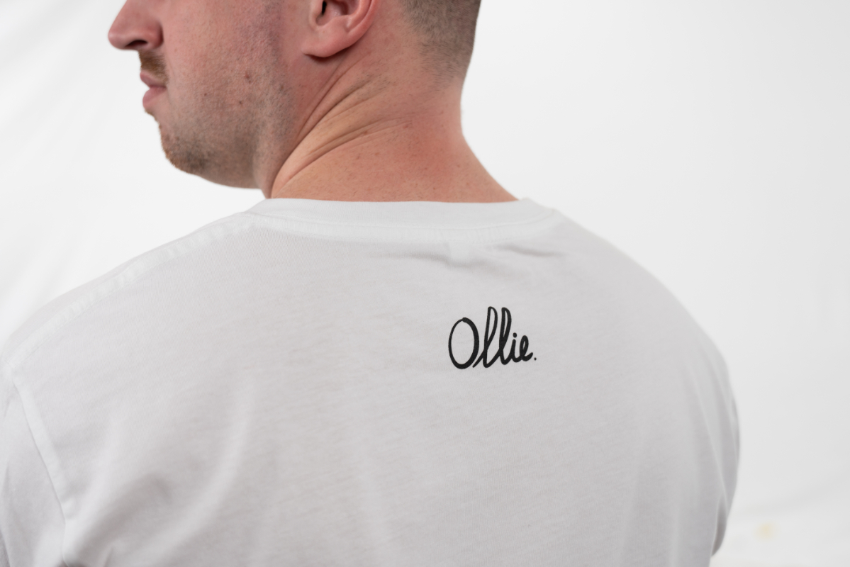 ollie-man-unisex-shirt-white-4
